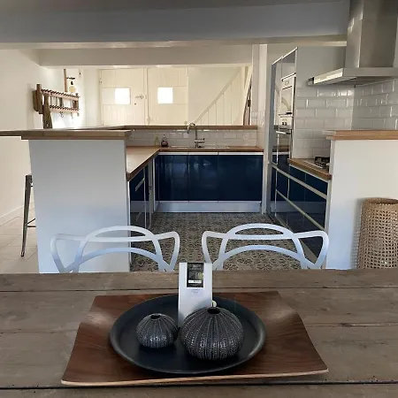 Le Petit Camisou, Un Ecrin Au Pied De La Cite * Carcassonne