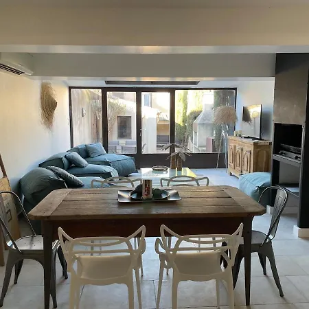 Le Petit Camisou, Un Ecrin Au Pied De La Cite Carcassonne