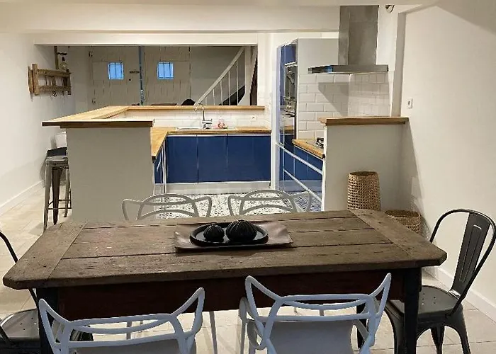 Σπίτι διακοπών Le Petit Camisou, Un Ecrin Au Pied De La Cite