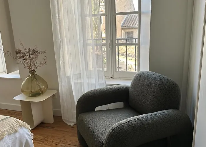 Le Petit Camisou, Un Ecrin Au Pied De La Cite Casa de Férias Carcassonne